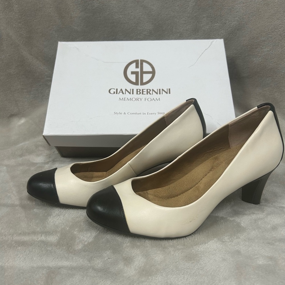 Giani Bernini Black and Cream Heels